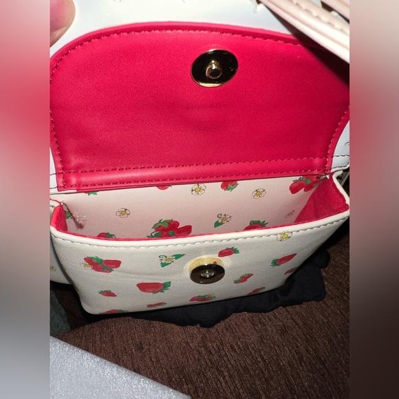❗️SOLD❗️NWT Strawberry Shortcake Gingham Mini Backpack - Picture 9 of 9